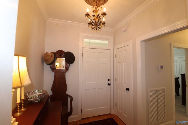 106 Ridgewood Circle, Cherokee Ridge, AL 35175