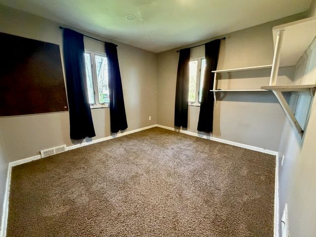 20 Congress "C" Court, Saginaw, MI 48602