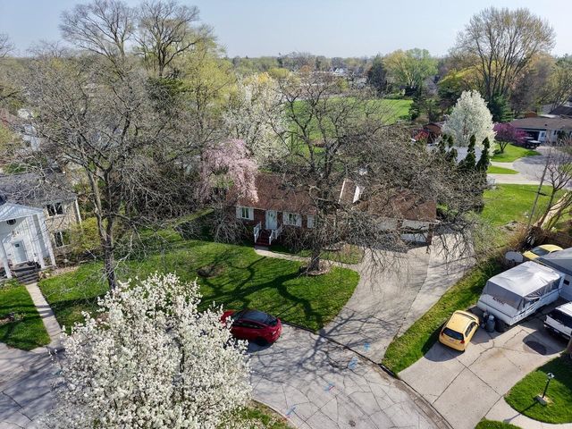 20 Congress "C" Court, Saginaw, MI 48602