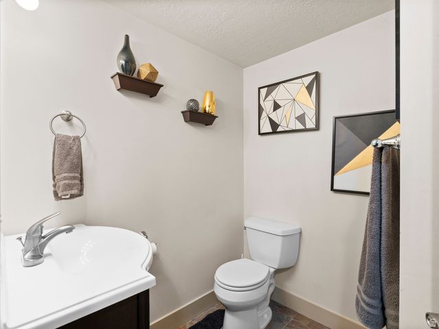 3291 S 300 W, Bountiful, UT 84010