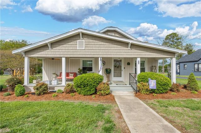 271 N Main Street, Denton, NC 27239