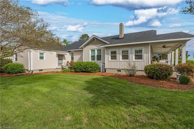 271 N Main Street, Denton, NC 27239
