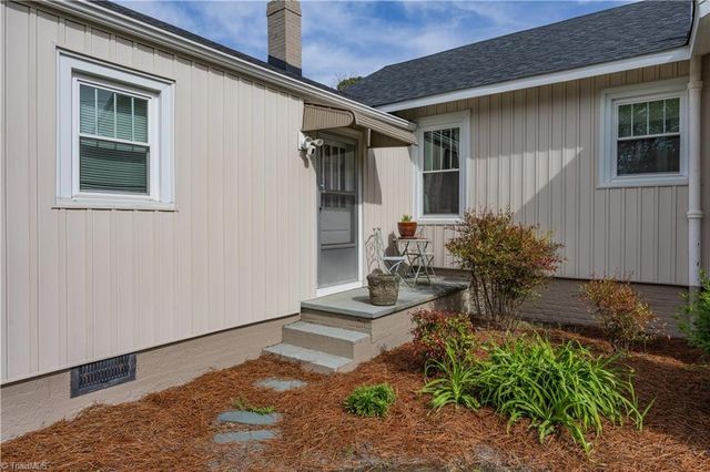 271 N Main Street, Denton, NC 27239