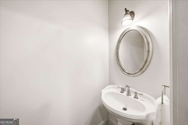 3153 Mae Avenue NE, Atlanta, GA 30319