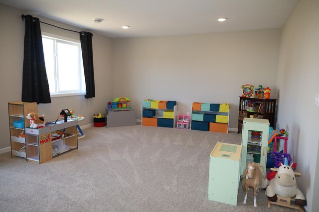 761 Yellowcrest Street SW, Delano, MN 55328