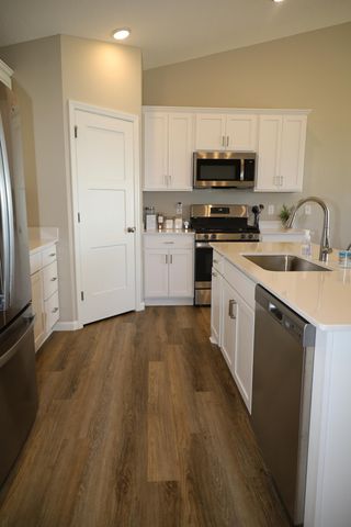 761 Yellowcrest Street SW, Delano, MN 55328