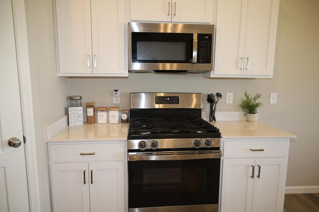 761 Yellowcrest Street SW, Delano, MN 55328