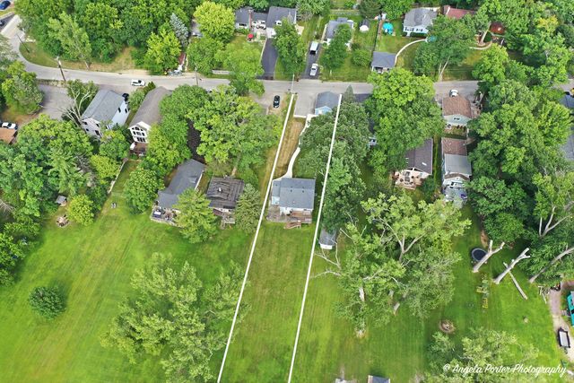 4813 Wildwood Drive, Mchenry, IL 60051