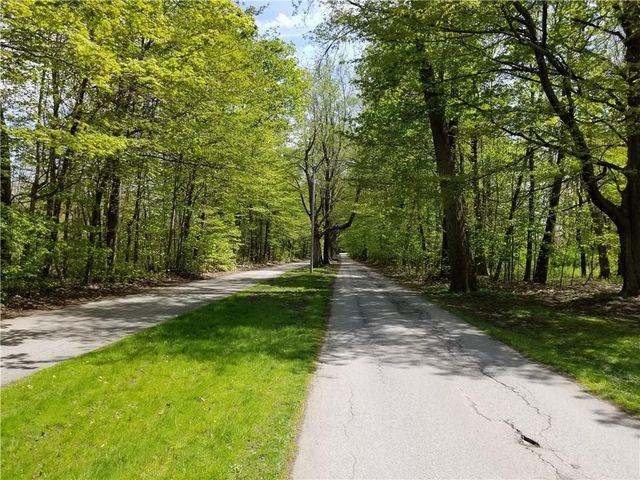 304 PRESQUE ISLE Boulevard 201, Erie, PA 16505