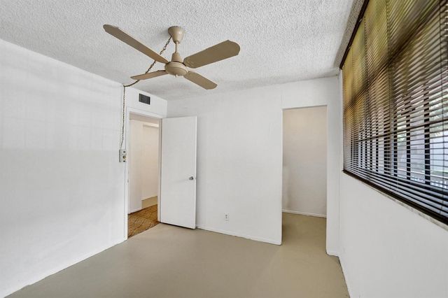 1811 Sabal Palm Drive 203, Davie, FL 33324