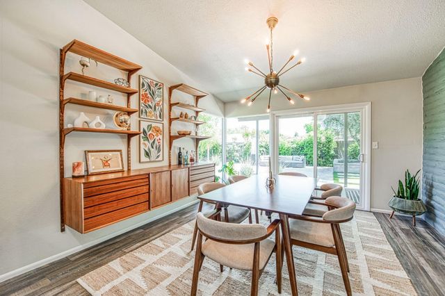 1527 W San Ramon Avenue, Fresno, CA 93711