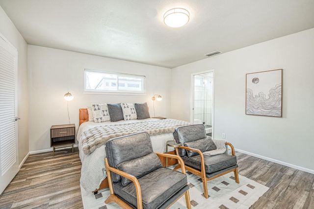 1527 W San Ramon Avenue, Fresno, CA 93711