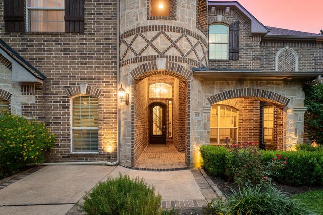 2115 Graystone Ridge Drive, Conroe, TX 77304