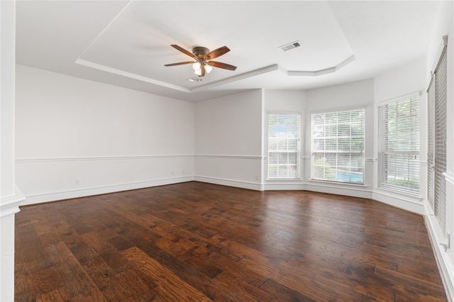 2115 Graystone Ridge Drive, Conroe, TX 77304