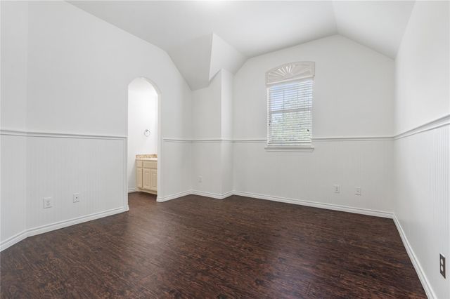 2115 Graystone Ridge Drive, Conroe, TX 77304