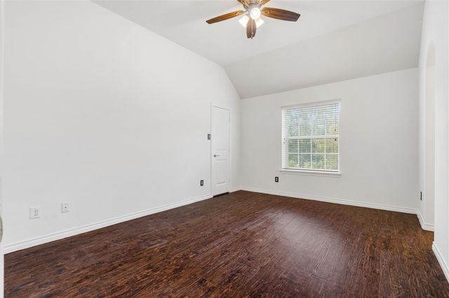 2115 Graystone Ridge Drive, Conroe, TX 77304