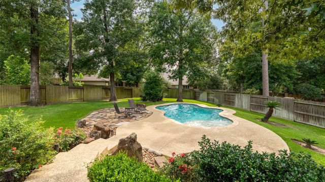 2115 Graystone Ridge Drive, Conroe, TX 77304