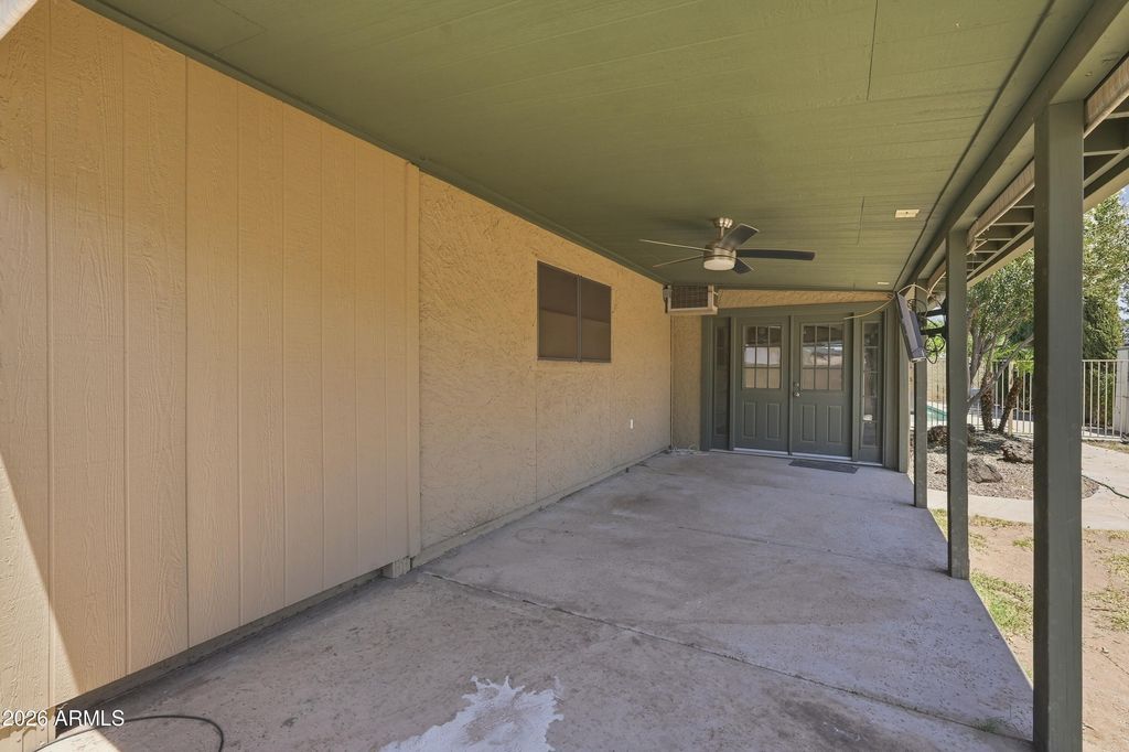 Image 38 of property listing at 1515 E FOUNTAIN Street, Mesa, AZ 85203