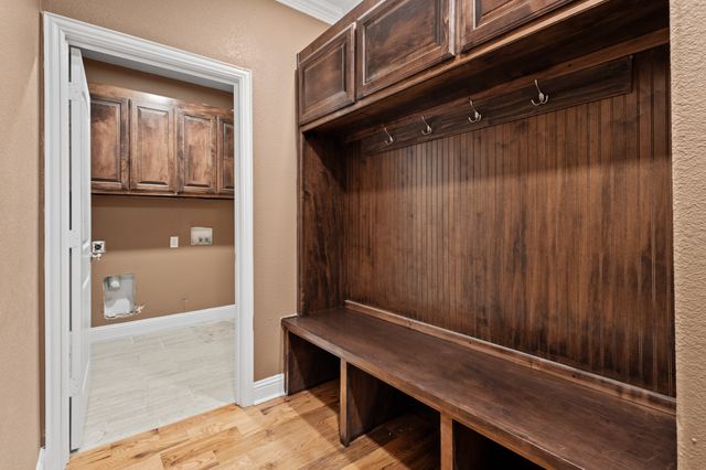 3003 Russell Road, Arlington, TX 76001