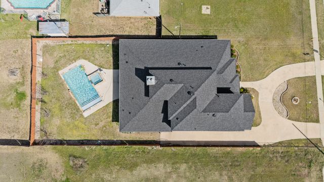3003 Russell Road, Arlington, TX 76001