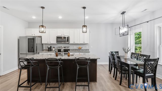 3436 Horseshoe Dr, Quinton, VA 23141