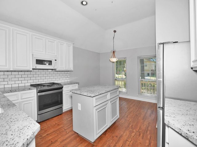 21615 Brookchase Loop, Cypress, TX 77433