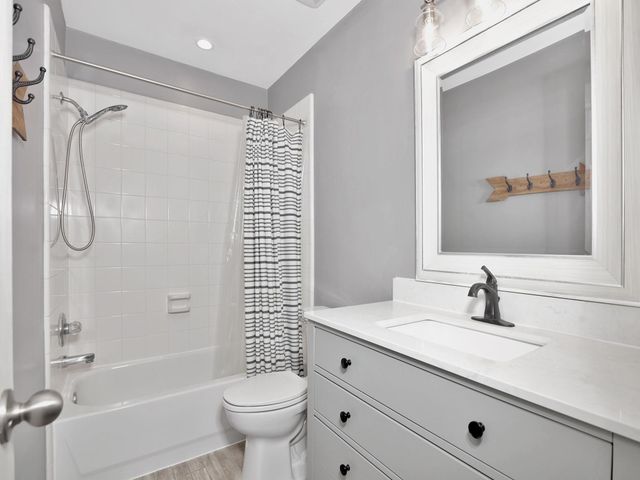 21615 Brookchase Loop, Cypress, TX 77433