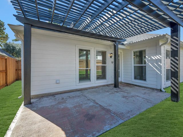 21615 Brookchase Loop, Cypress, TX 77433