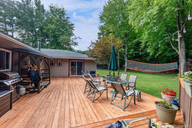 104 Park Place, Saugerties, NY 12477