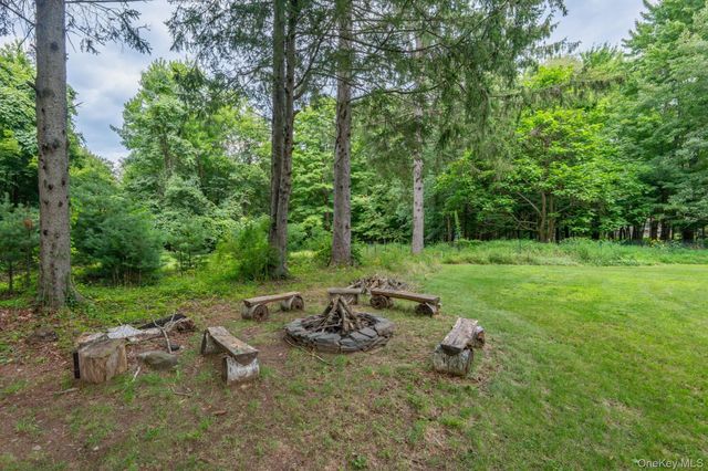 104 Park Place, Saugerties, NY 12477