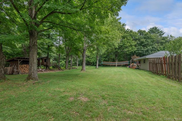 104 Park Place, Saugerties, NY 12477