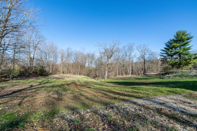 3802 S Knightridge Road, Bloomington, IN 47401