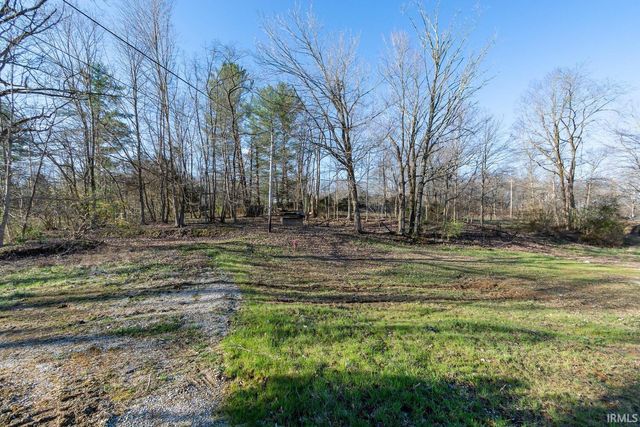 3802 S Knightridge Road, Bloomington, IN 47401