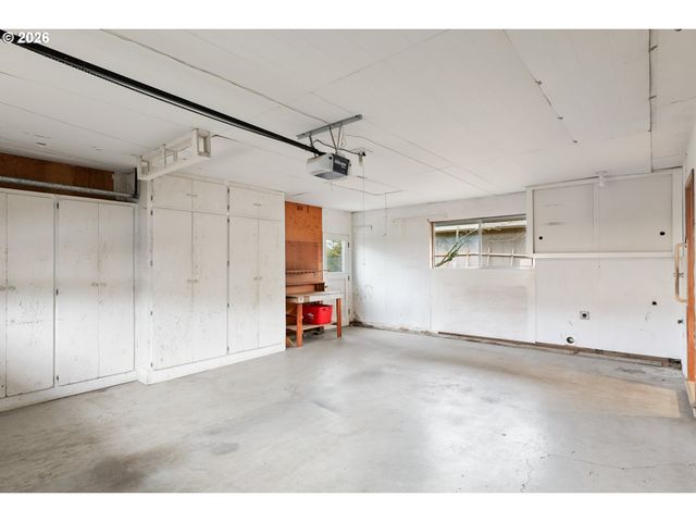 12500 Sw PRINCE ALBERT St, Portland, OR 97224