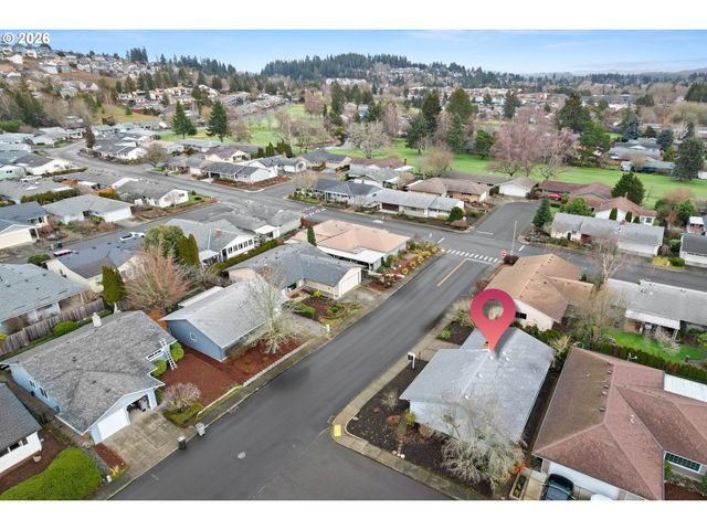 12500 Sw PRINCE ALBERT St, Portland, OR 97224