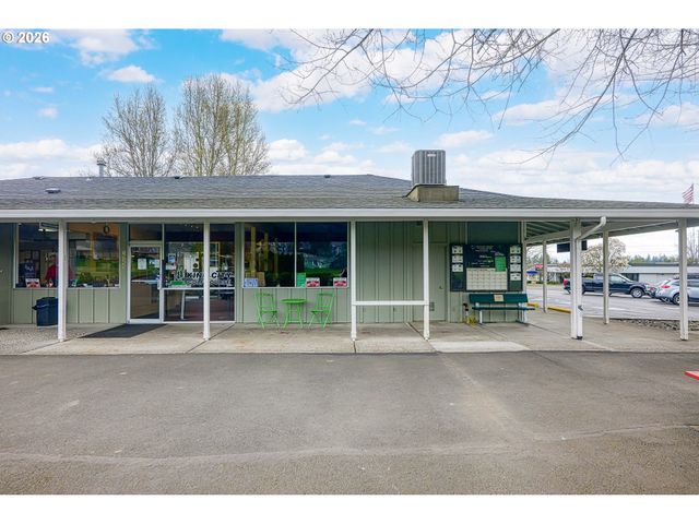 12500 Sw PRINCE ALBERT St, Portland, OR 97224