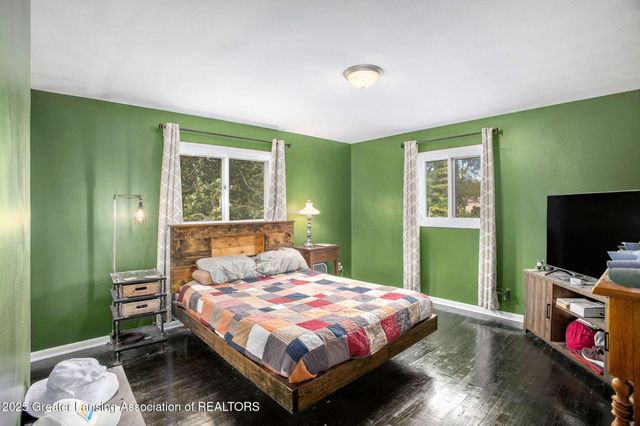 3700 W Holmes Road, Lansing, MI 48911