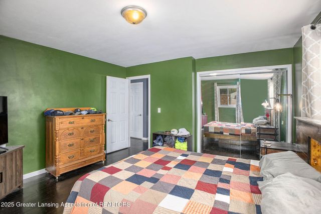 3700 W Holmes Road, Lansing, MI 48911