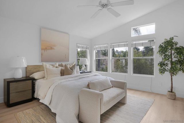 12997 Caminito Bautizo 41, San Diego, CA 92130