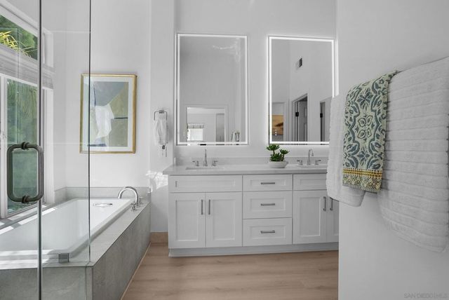 12997 Caminito Bautizo 41, San Diego, CA 92130