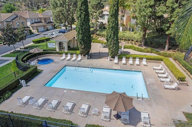 12997 Caminito Bautizo 41, San Diego, CA 92130