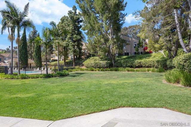 12997 Caminito Bautizo 41, San Diego, CA 92130