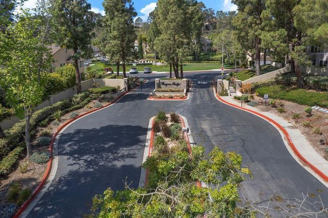 12997 Caminito Bautizo 41, San Diego, CA 92130