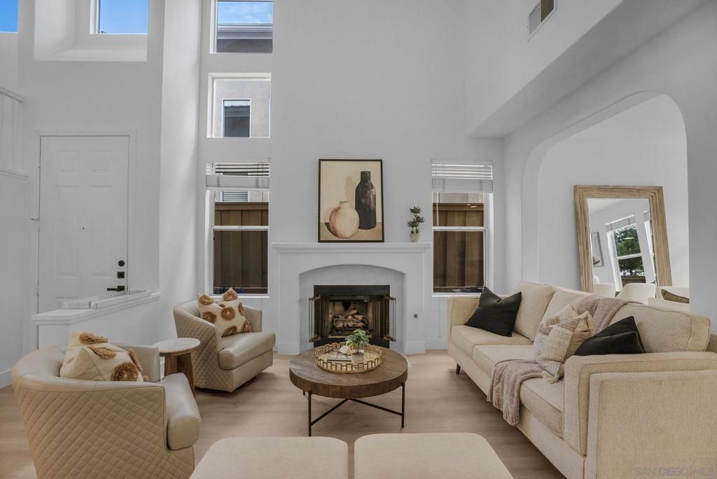 12997 Caminito Bautizo 41, San Diego, CA 92130