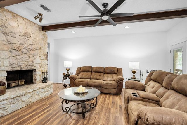 7715 Shadow Lane, Conroe, TX 77304