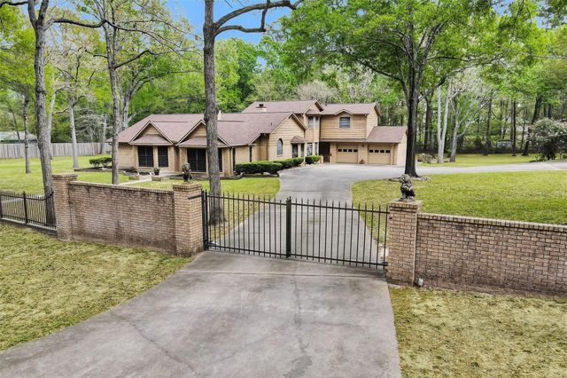 7715 Shadow Lane, Conroe, TX 77304