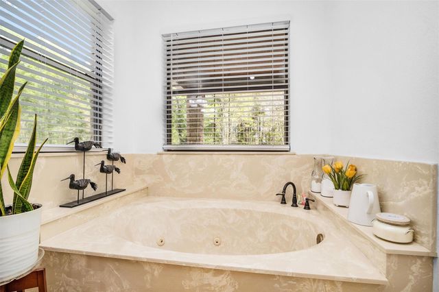 7715 Shadow Lane, Conroe, TX 77304