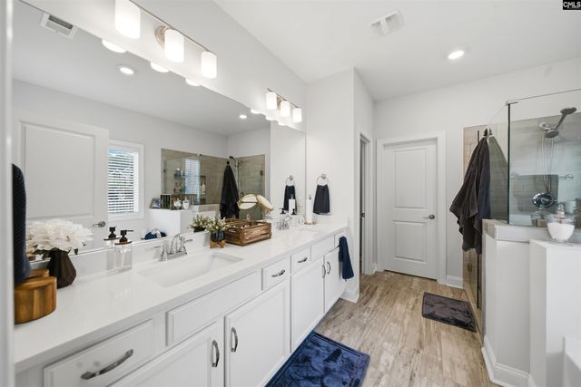 527 Radnor Hunt Court, Gilbert, SC 29054