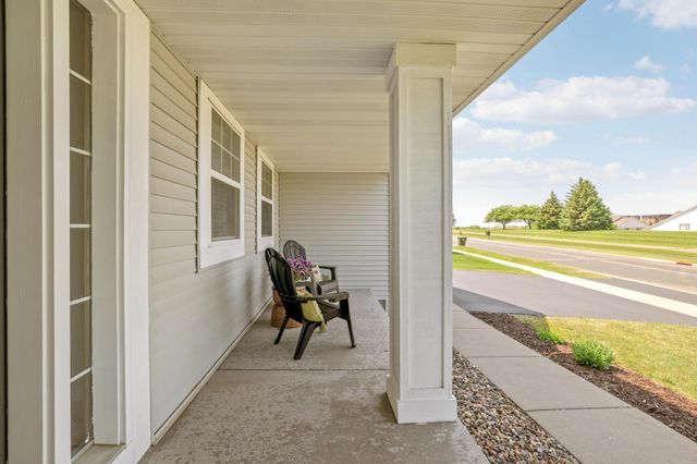 17554 Gerdine Path, Lakeville, MN 55044