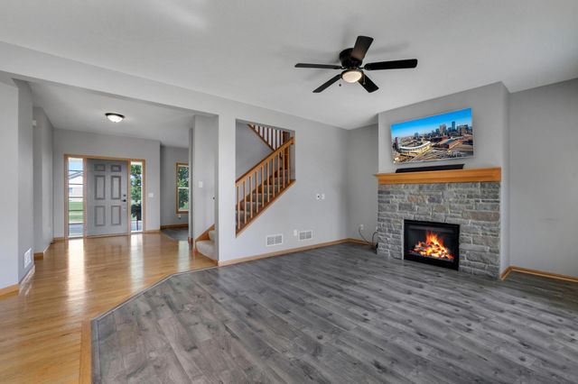 17554 Gerdine Path, Lakeville, MN 55044